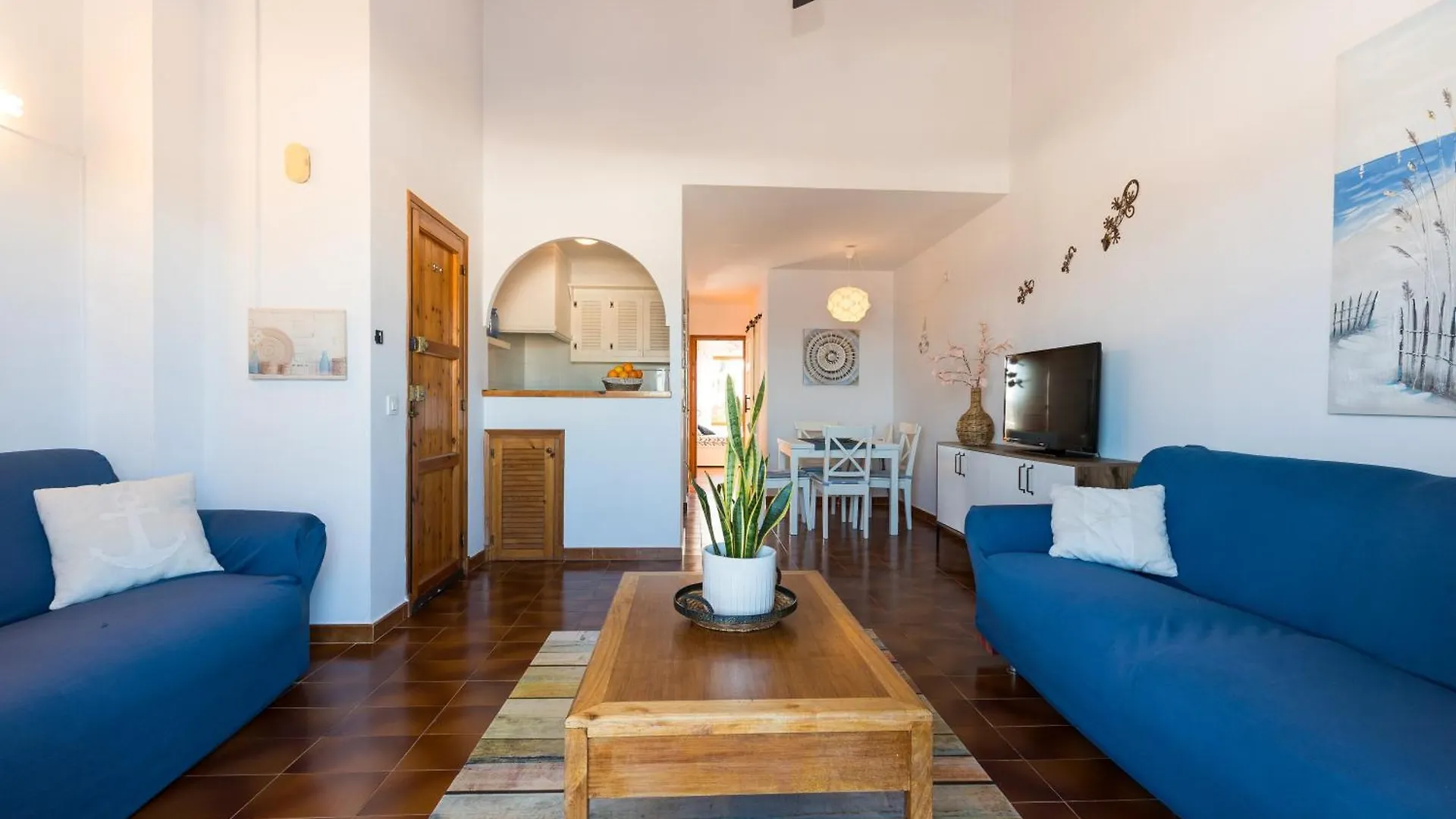 Apartment Apartamento Letitia Arenal d'en Castell Spain