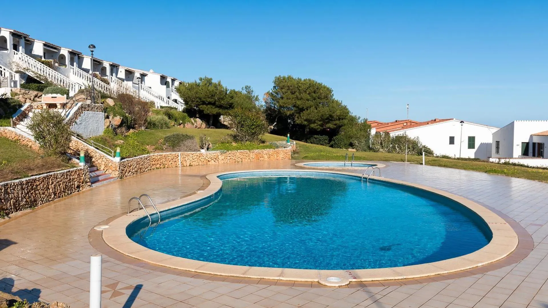 Apartamento Letitia contacts